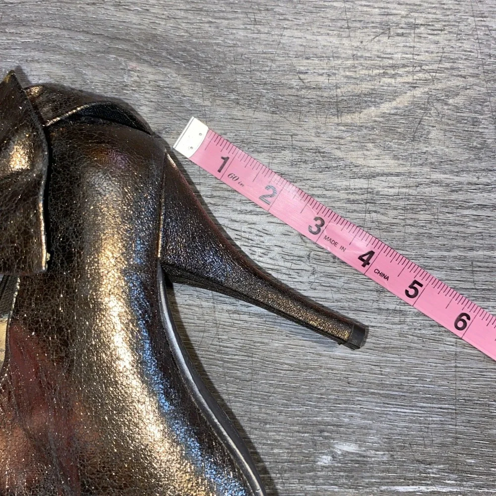 VINTAGE Y2K WET SEAL‎ METALLIC GOLD BOW HEEL SLIP-ON ANKLE BOOTIES SIZE 7.5
